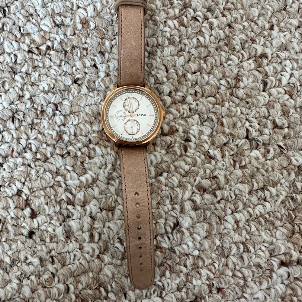 Fossil watch